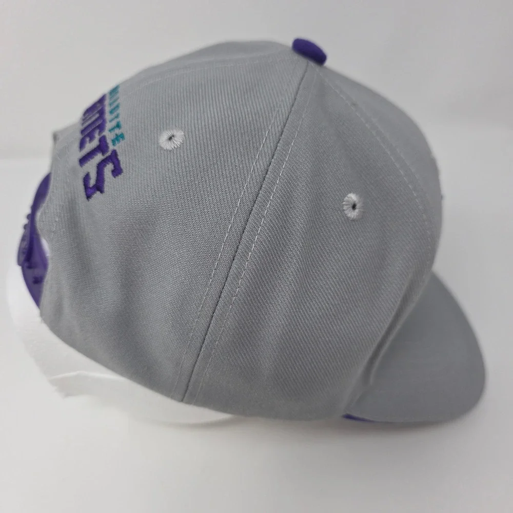 NBA Charlotte Hornets Snapback Hat OSFM Basketball Gray Polyester Flat Brim Hat